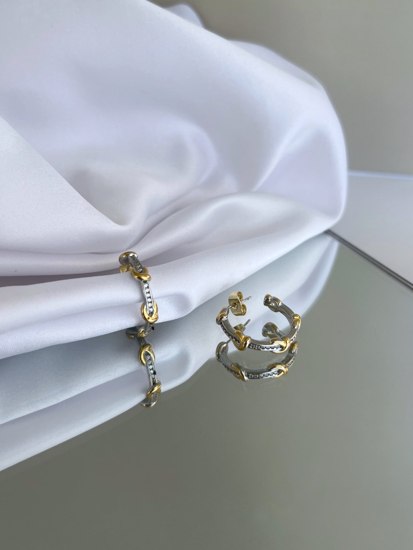 Knots Earrings