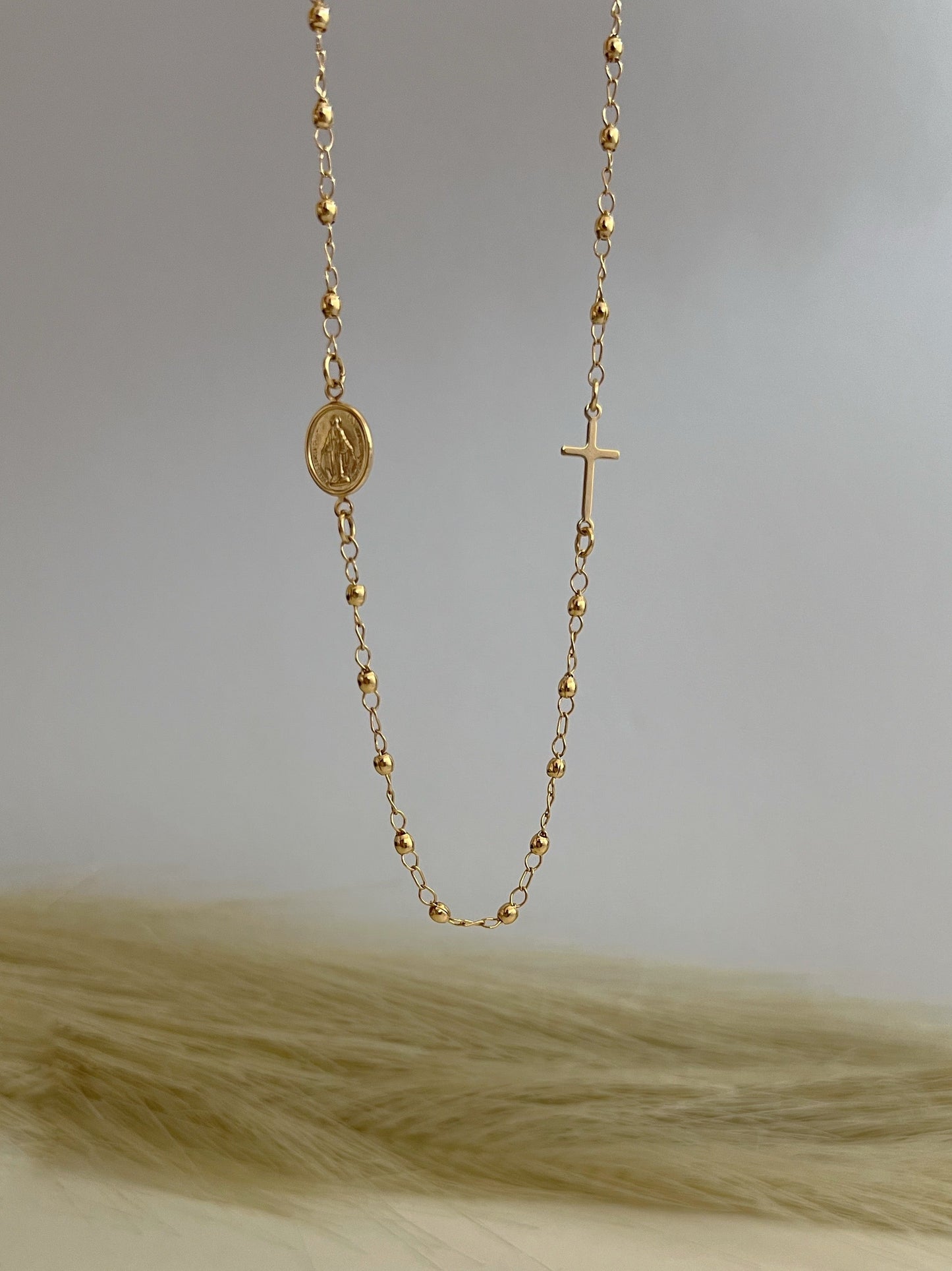 Denario Necklace