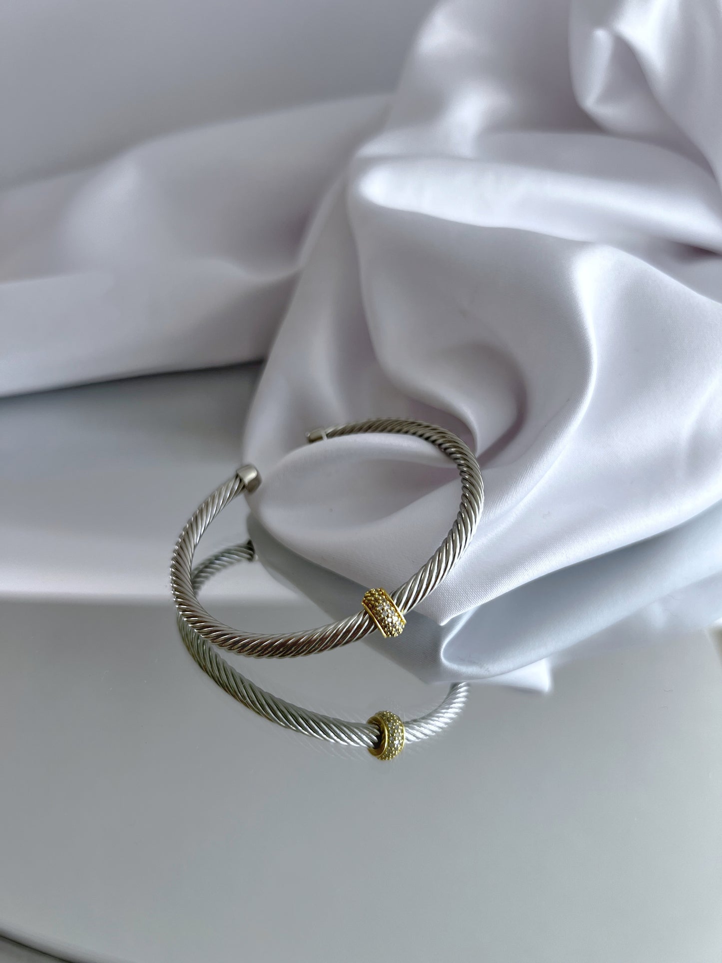Halo Bangle