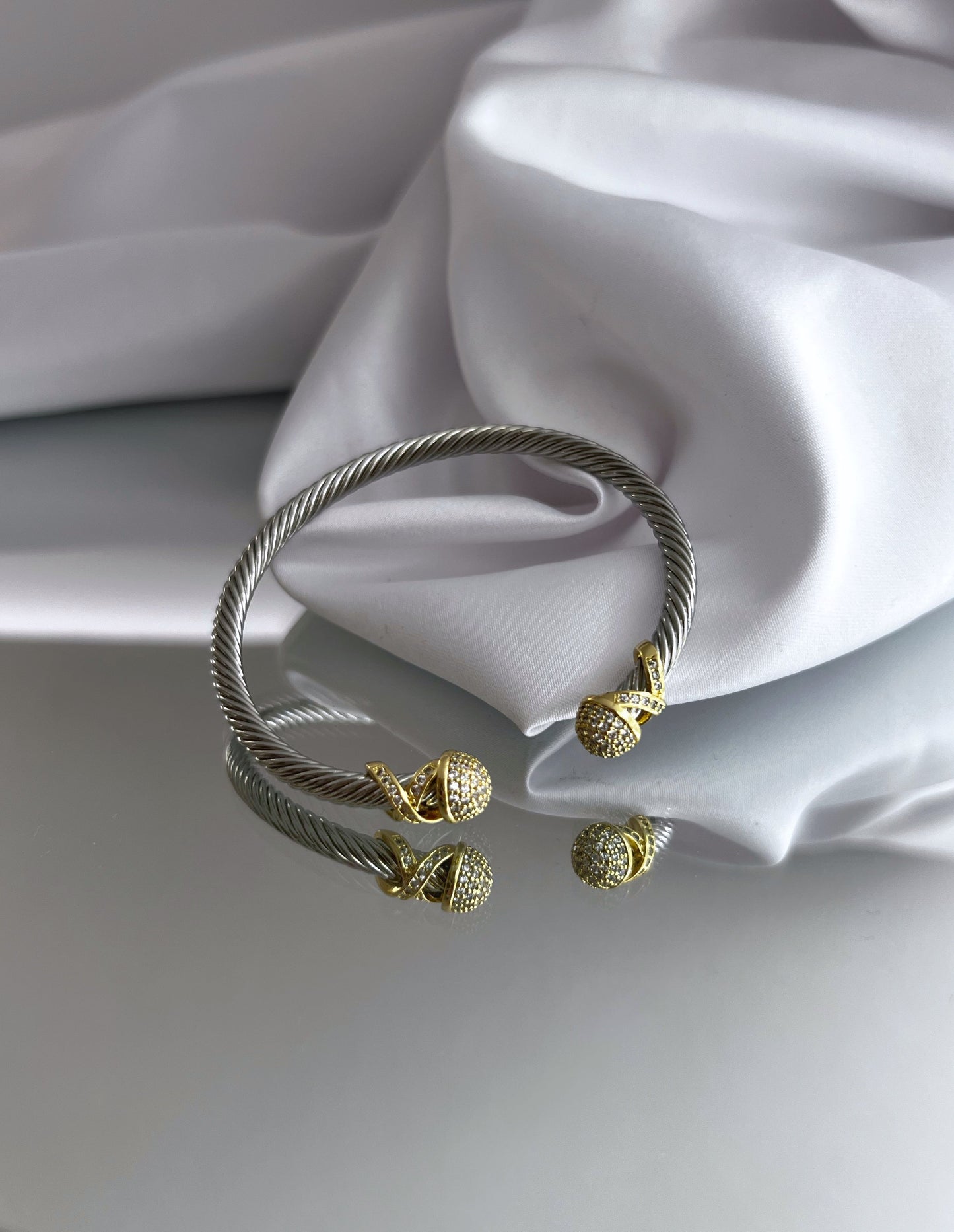 Aurora Bangle