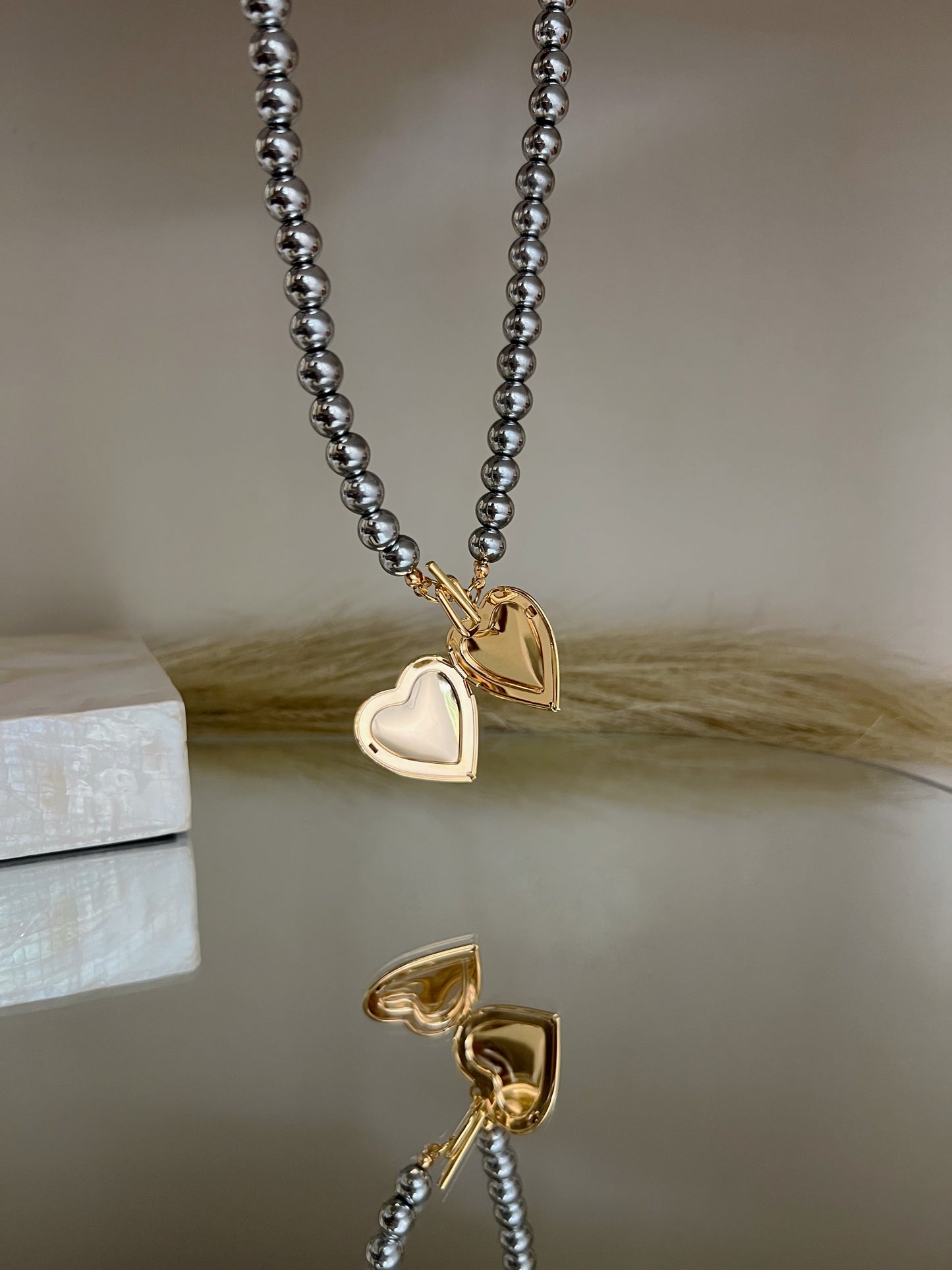 Amour Necklace