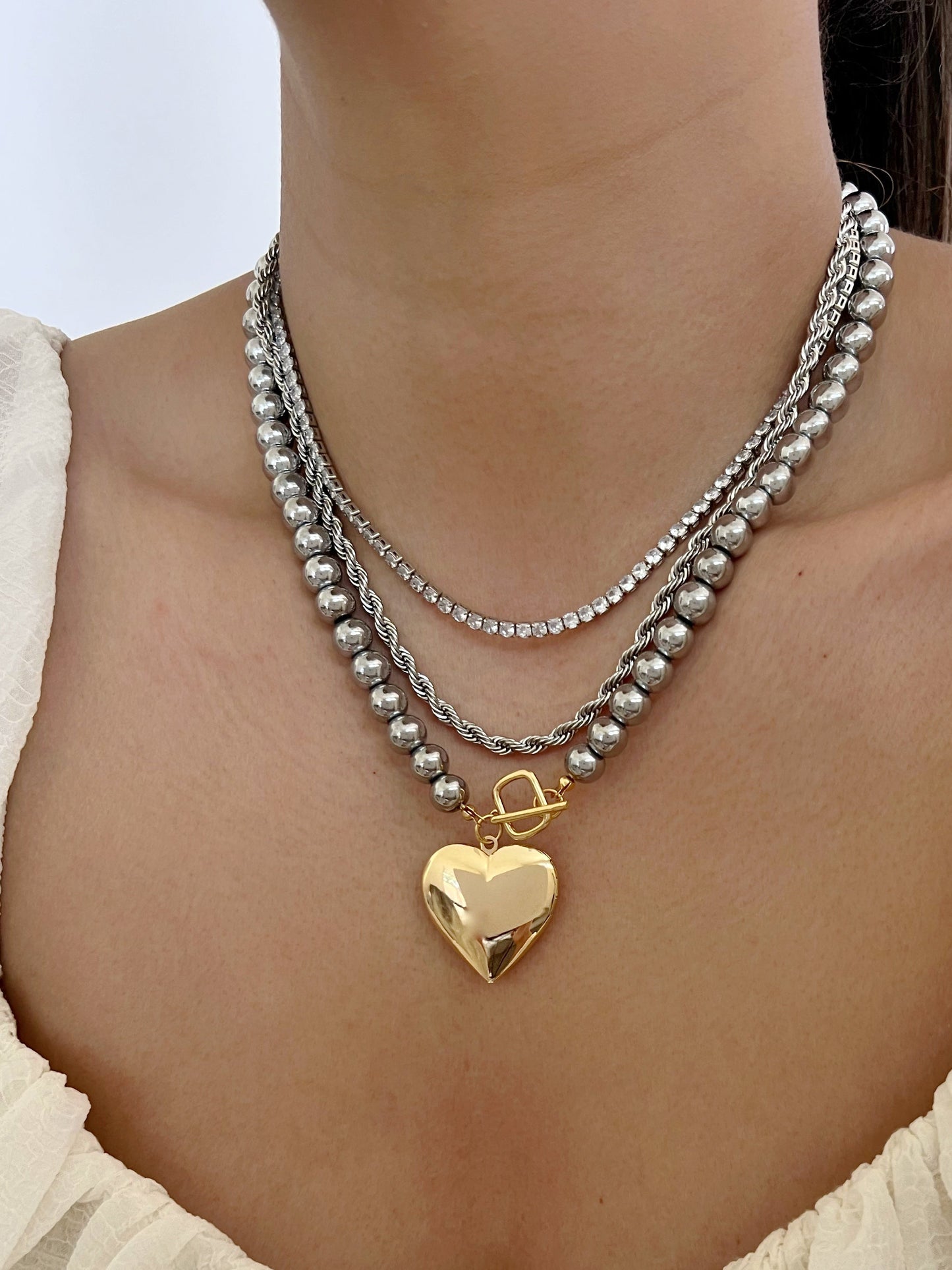 Amour Necklace