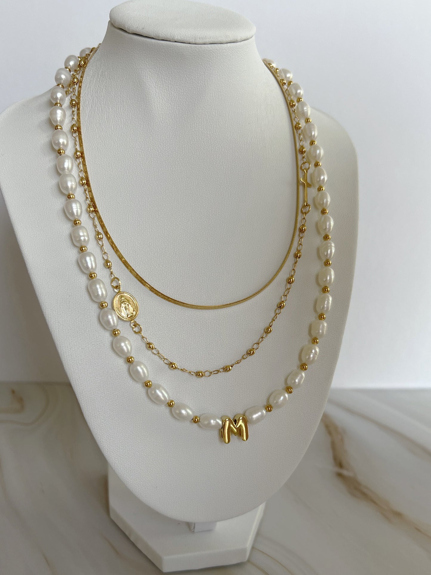 Inicial Pearls Necklace