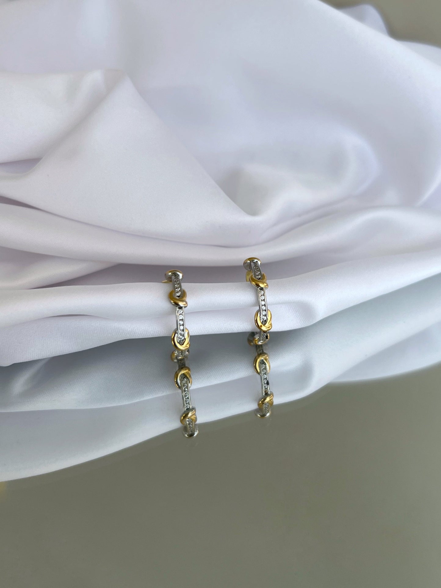 Knots Earrings