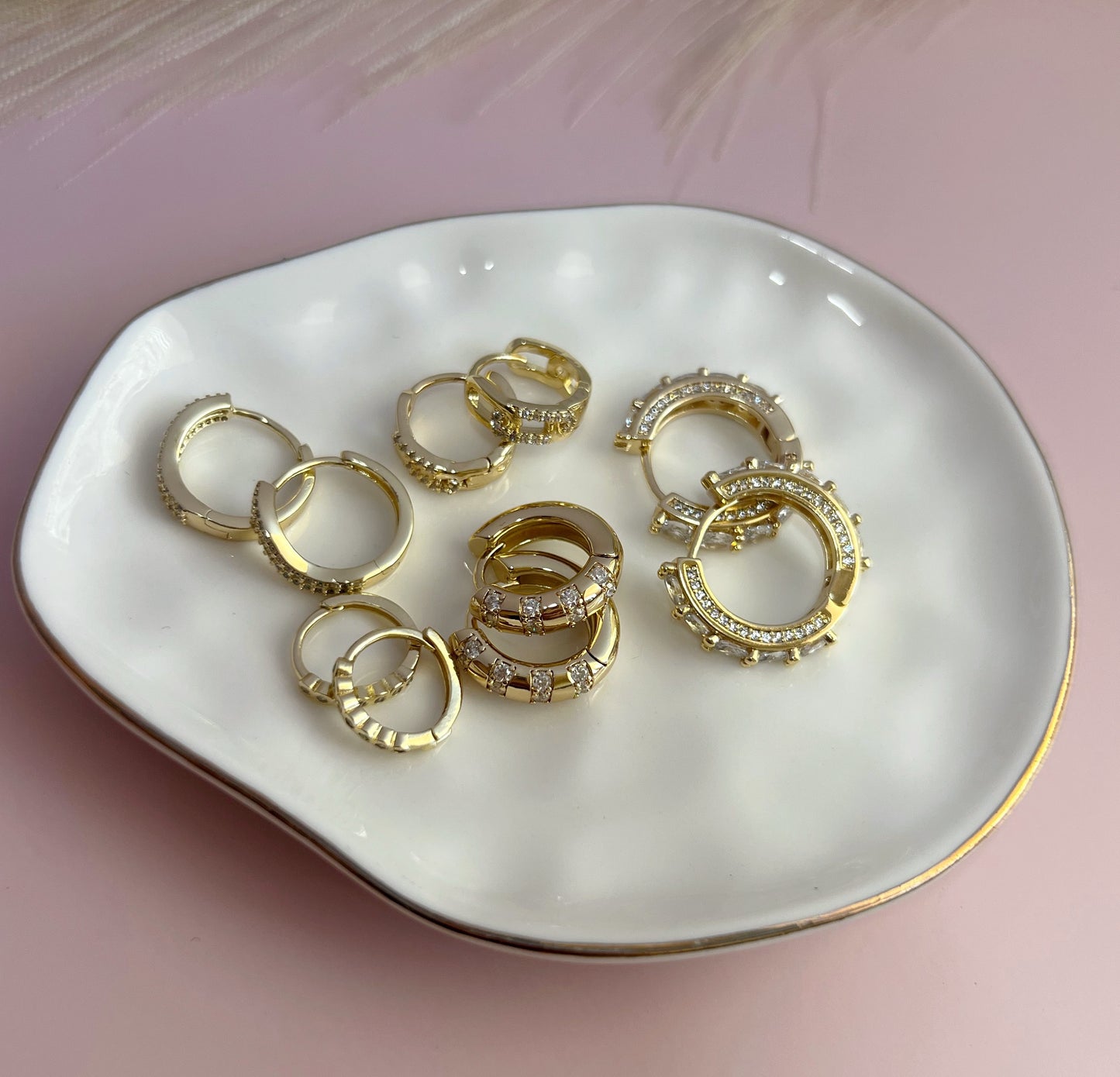 Elara Hoops