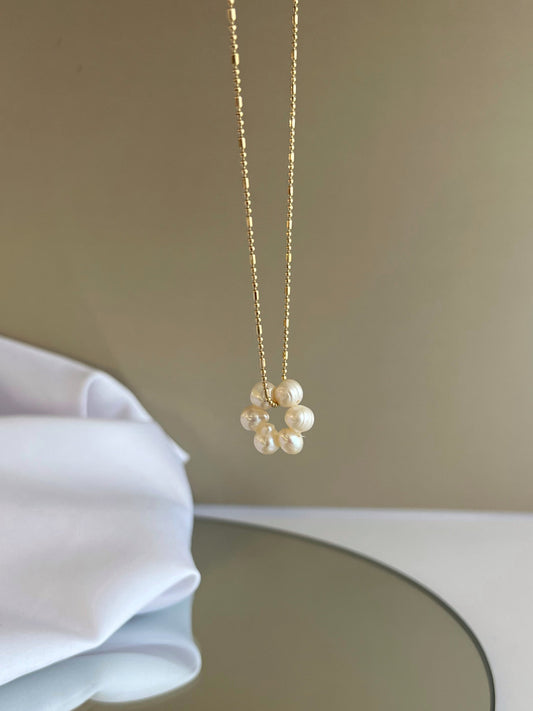 Pearl Flower Necklace