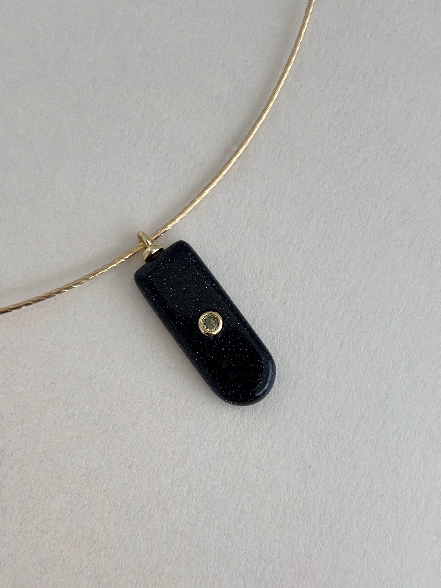 Dije Rectangular negro piedra natural
