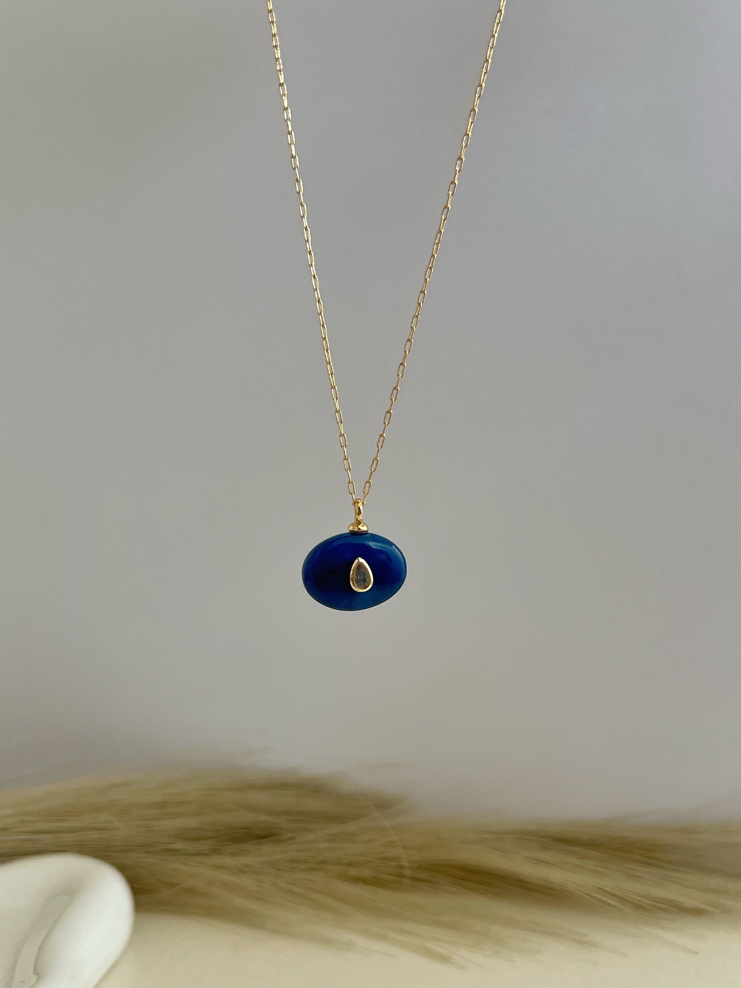 Dije Ovalado piedra Jade