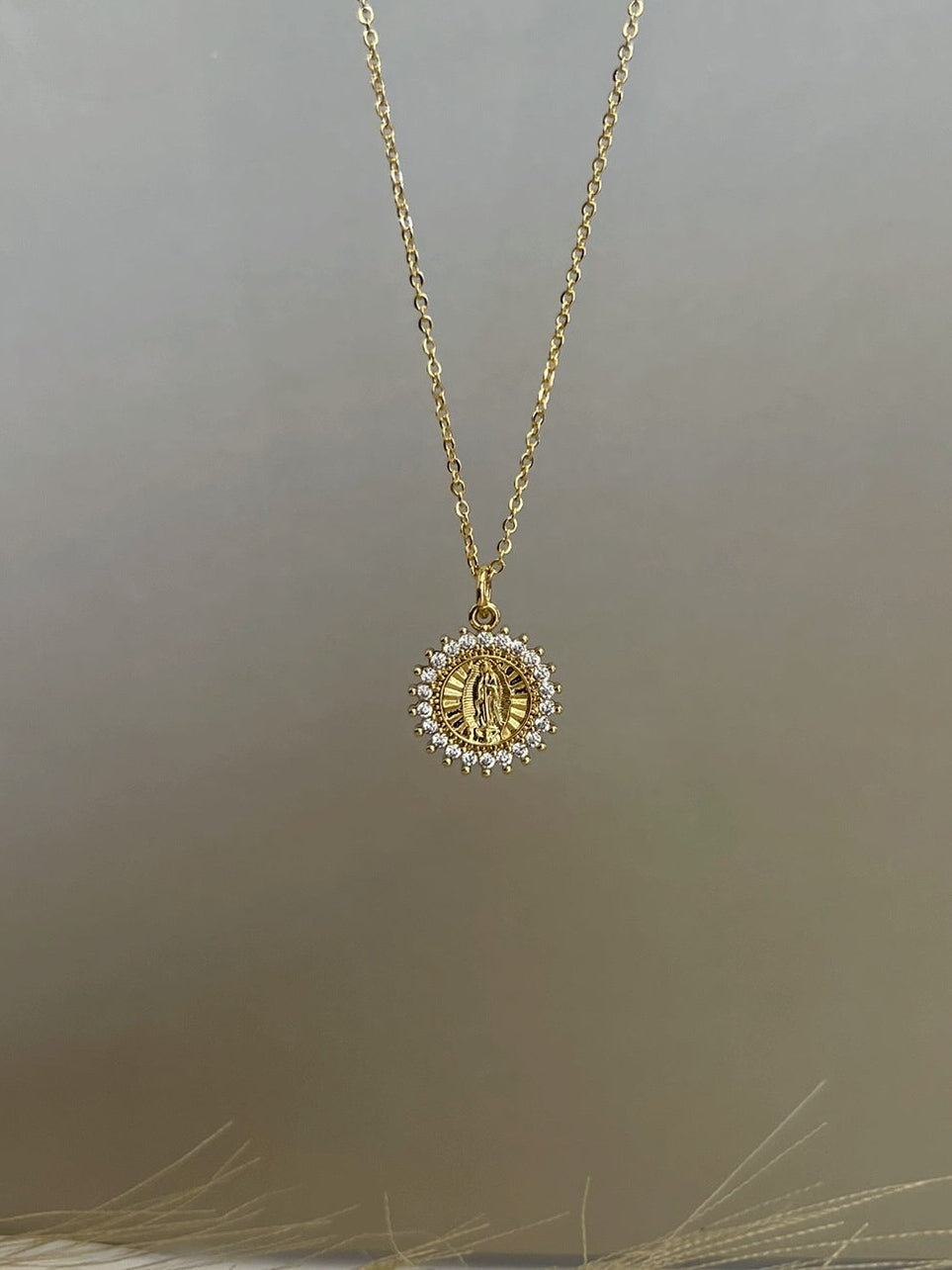 Maria Halo Necklace