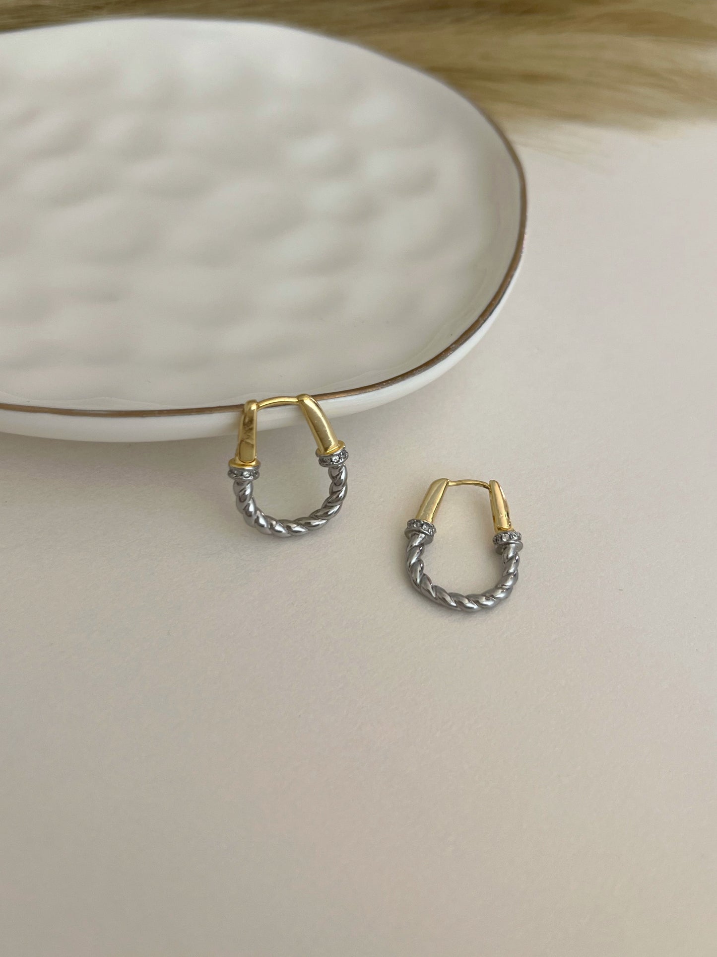 Athena Bicolor Hoops