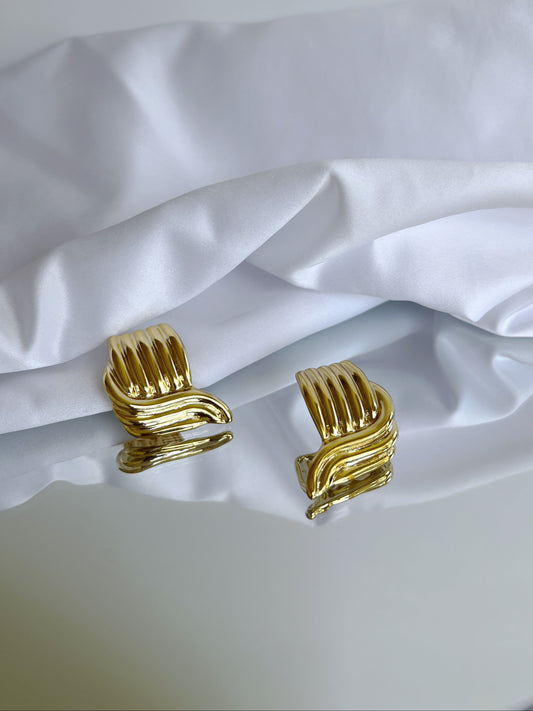 Luce earrings