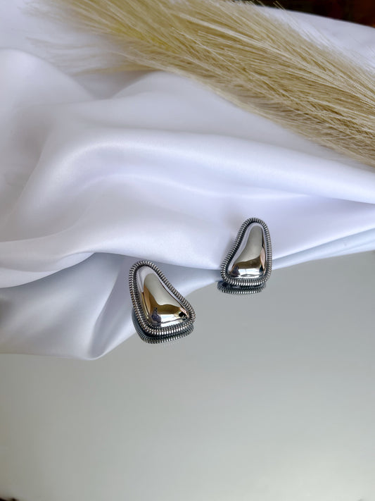 Lumina earrings